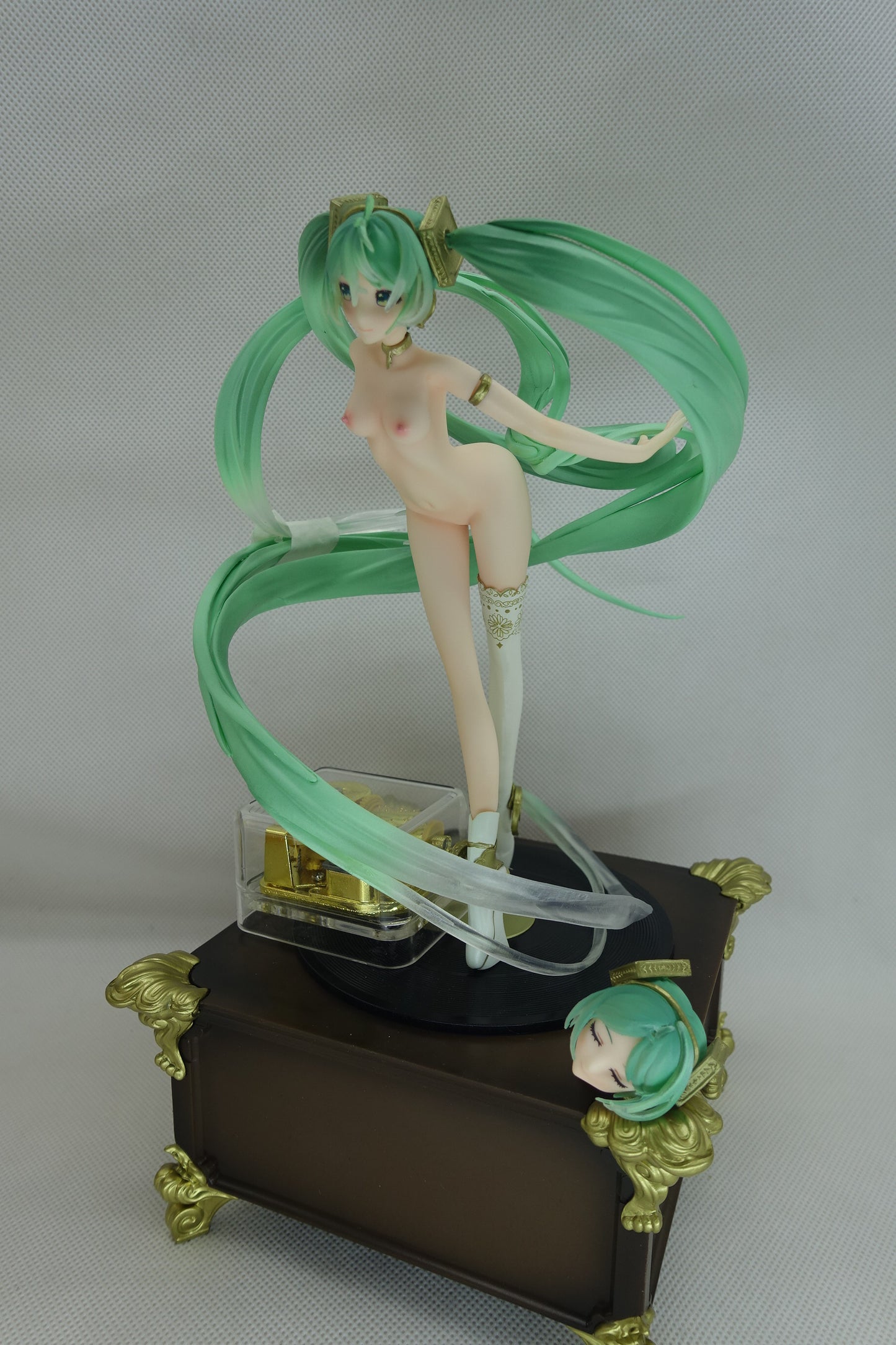 Hatsune Miku Symphony: 5th Anniversary Ver. 1/6 naked anime figure