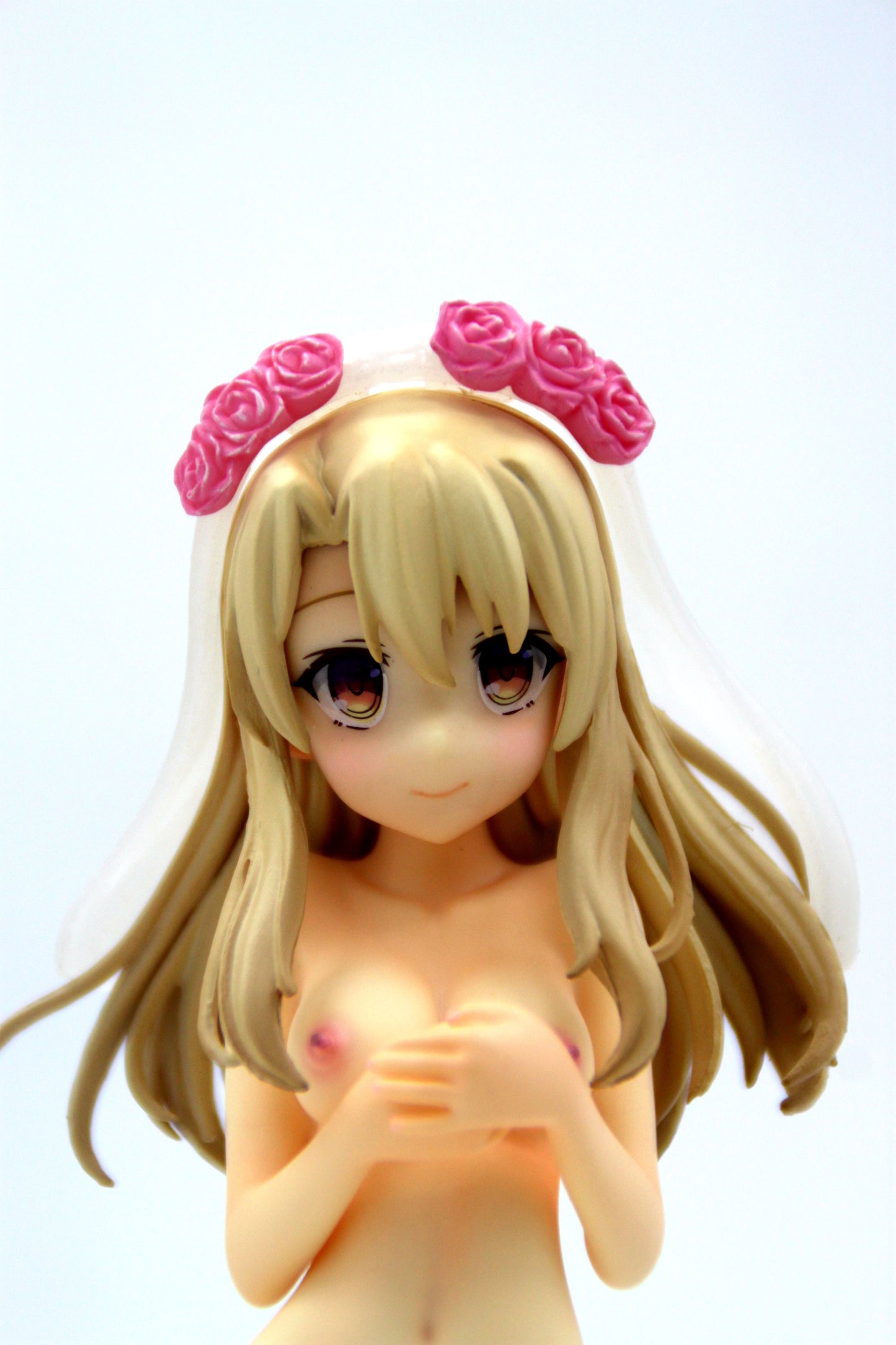 Illyasviel von Einzbern Wedding Ver.1/7 naked anime figure