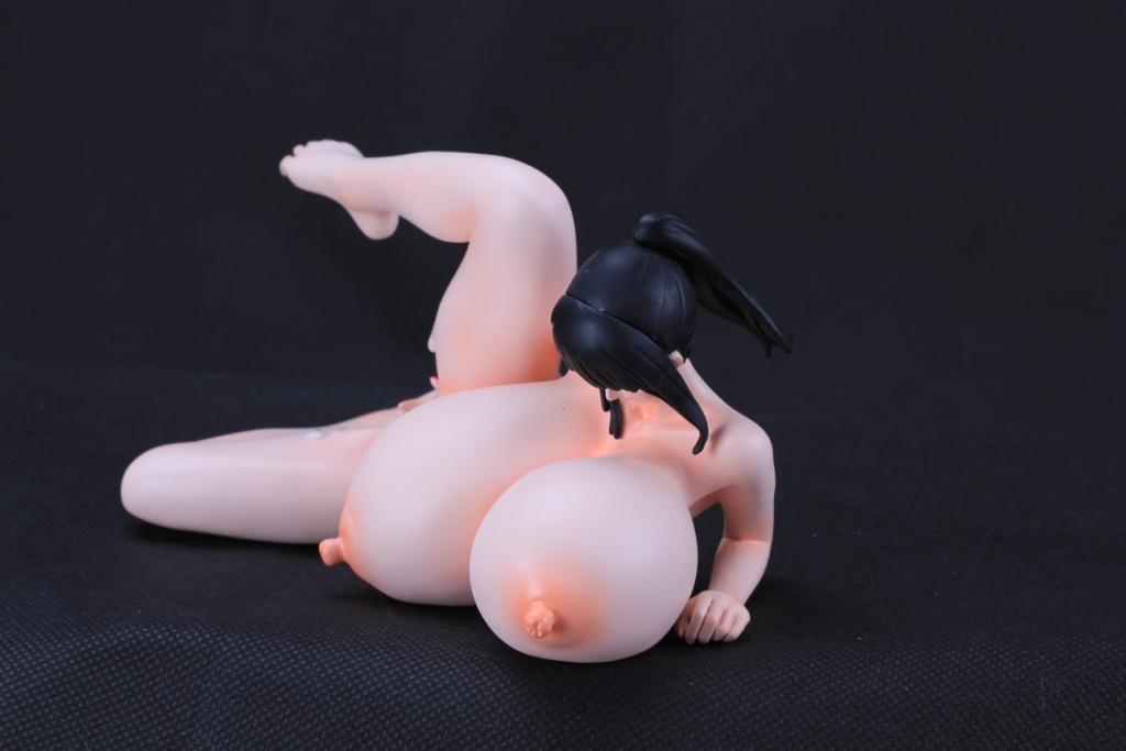 One piece anime Nico Robin huge breast Ver. naked anime figure