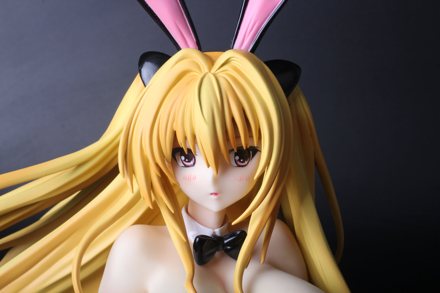 To Love Darkness Golden Darkness Eve Konjiki no Yami Bunny Ver. 1/4 nude anime figure
