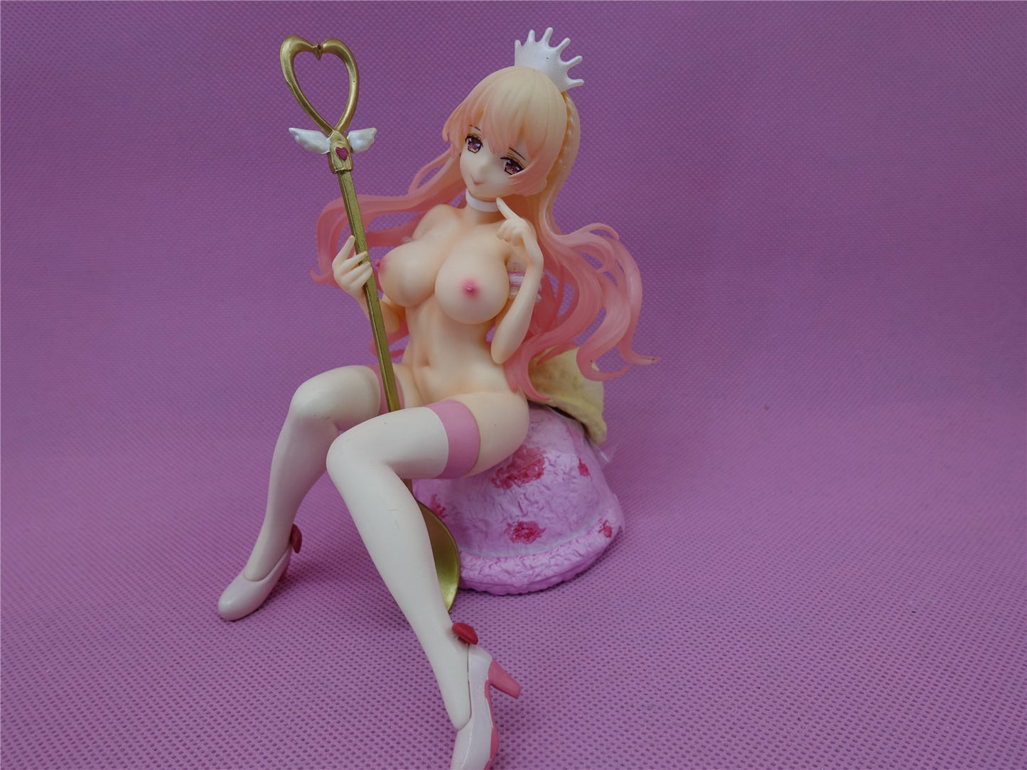 Tasting Girl Strawberry Milk 1/6 anime girl figure