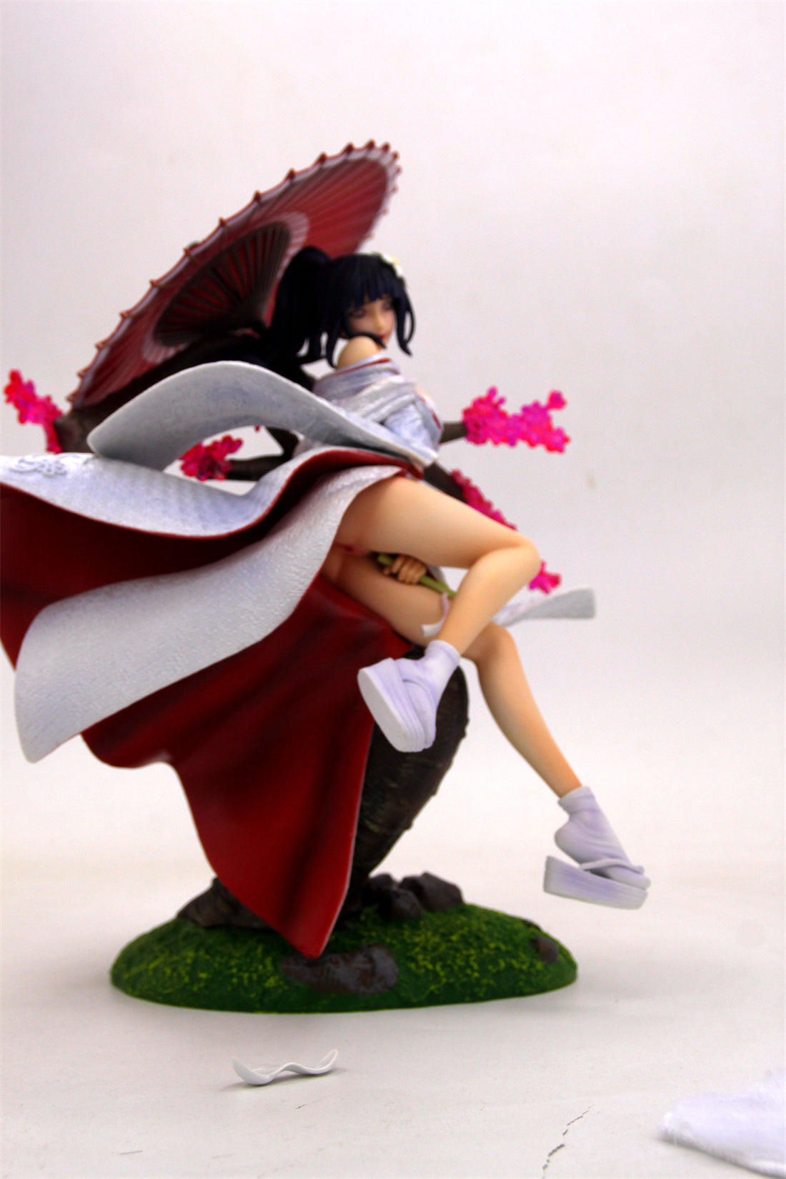 NARUTOギャルズ NARUTO‐ナルト‐ 疾風伝 日向ヒナタ 1/6 アダルトーフィギュア