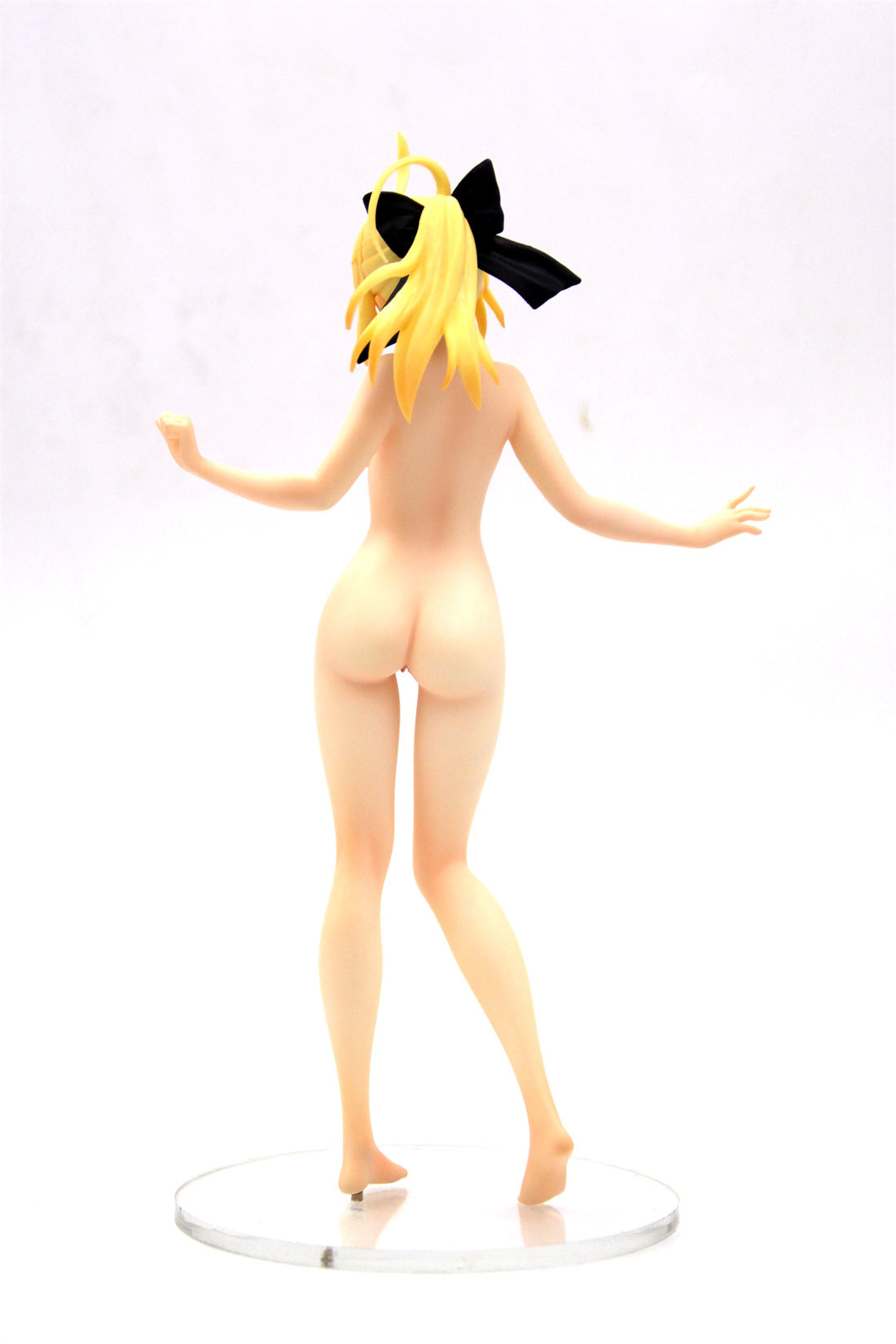 Fate/Stay Night: Saber (black bow Version) 1/6 collectible action figures naked anime figures