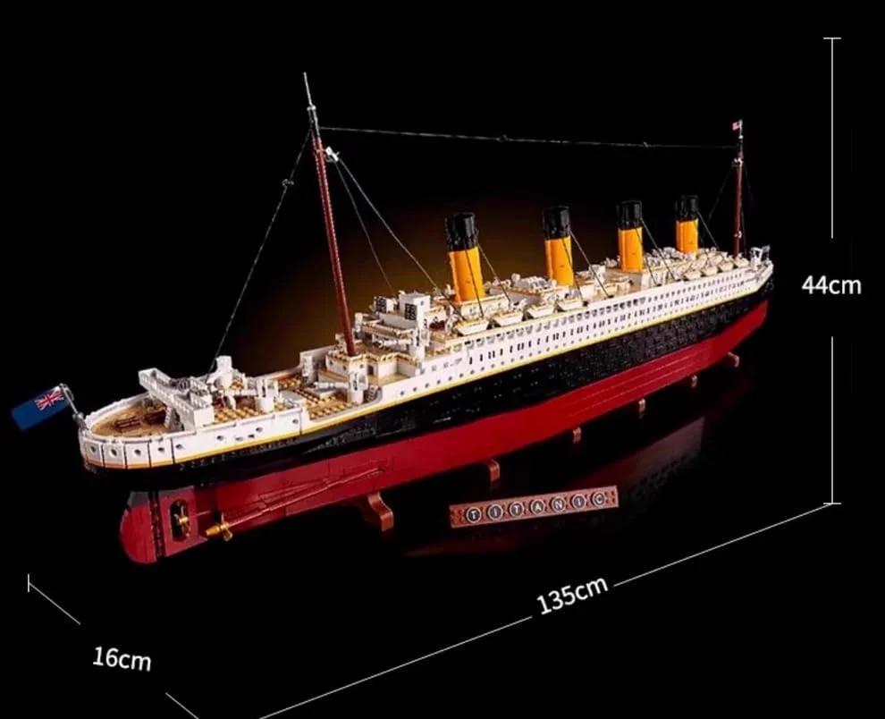 Titanic Building Blocks Set with light (9090 Pcs)