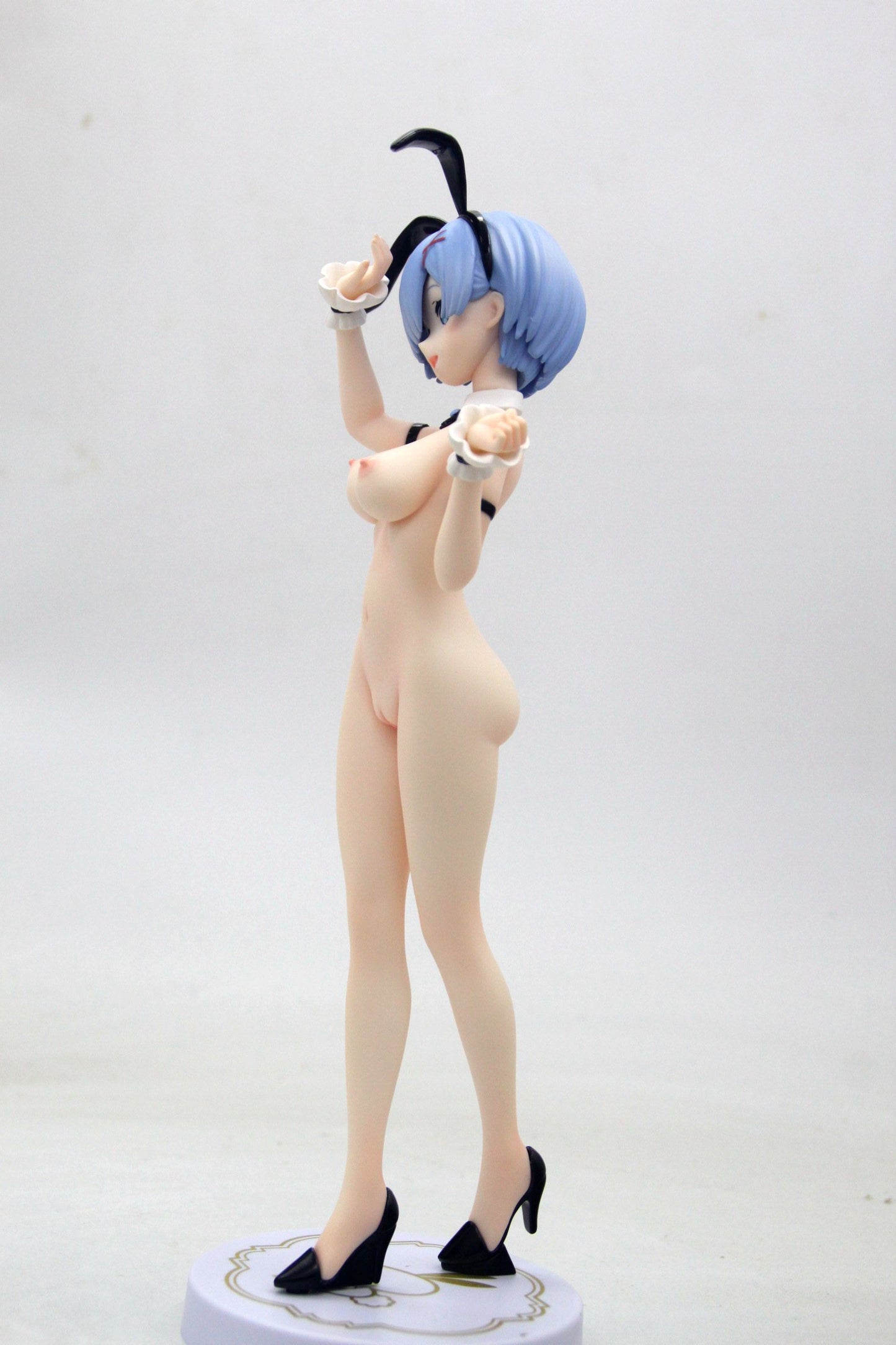 Re:Zero: Starting Life in Another World 2nd Season - Rem Re：ゼロから始める異世界生活 レム bunny 1/6 action figures