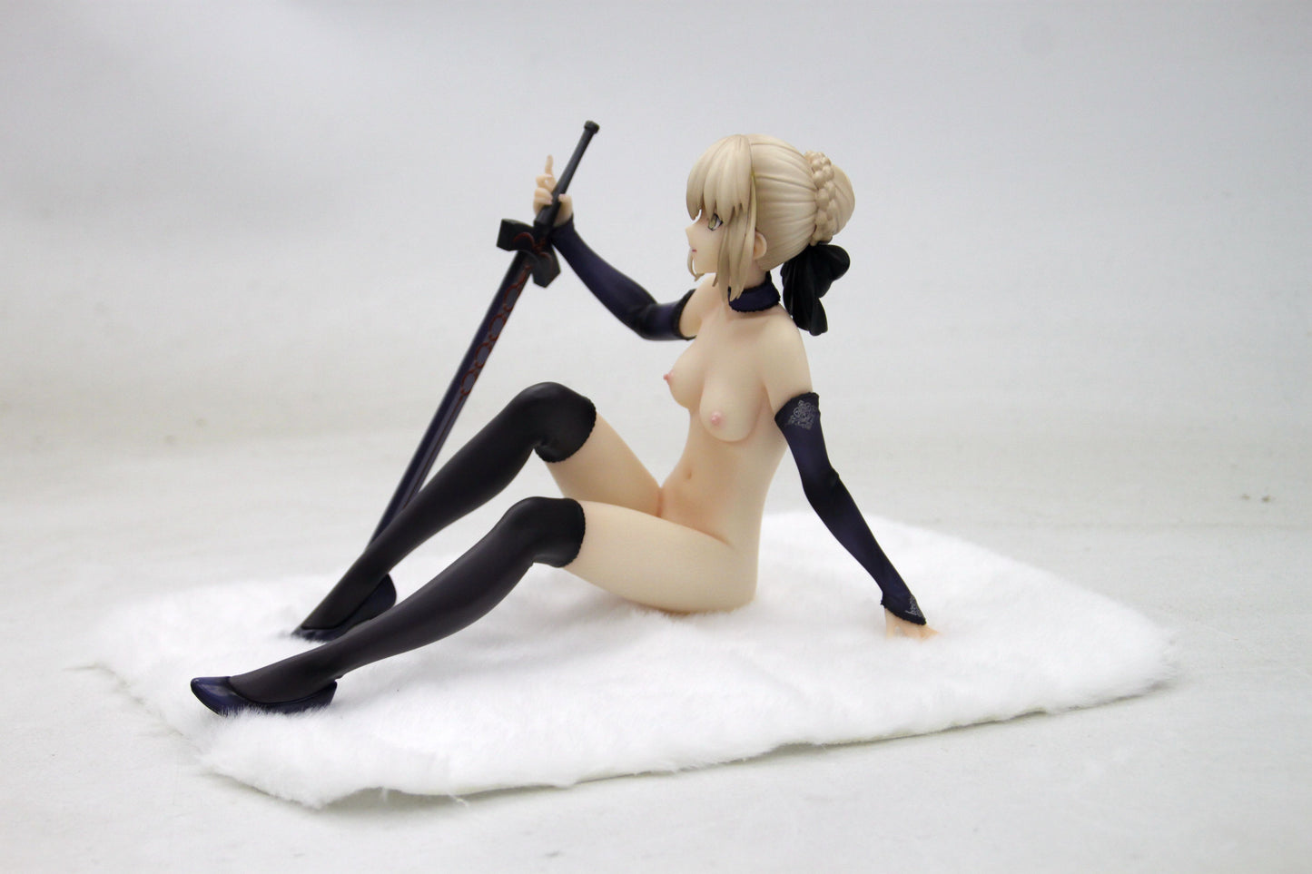 Fate/stay night アルトリア・ペンドラゴン（Altria Pendragon）1/6 naked anime figure sexy