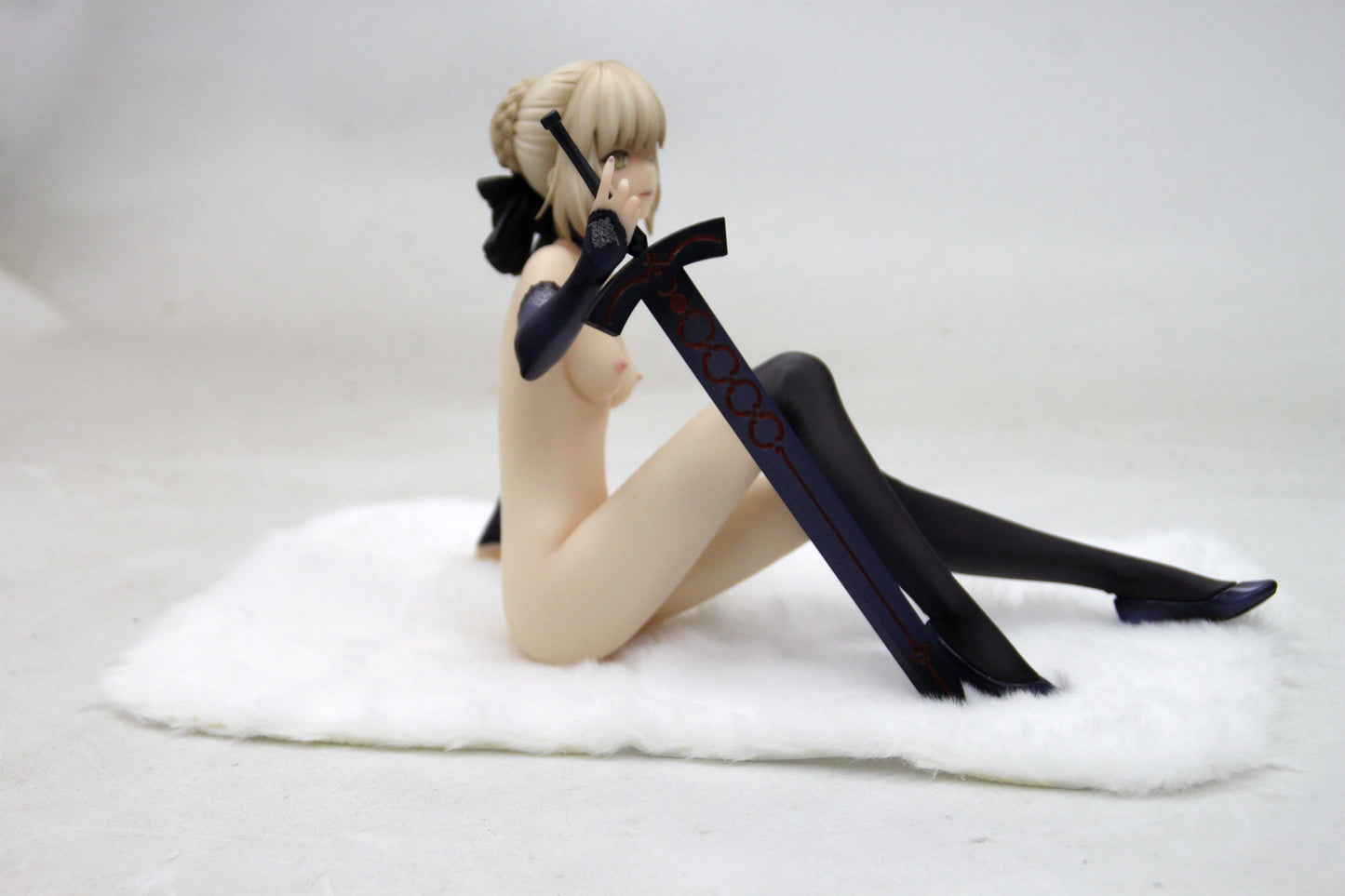 Fate/stay night アルトリア・ペンドラゴン（Altria Pendragon）1/6 naked anime figure sexy