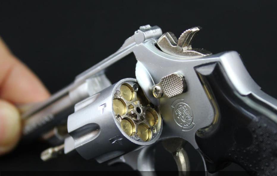 1/2.05 scale Smith wesson Model 29  revolver toy pistols gun police toy pistol gun model toy guns metal prop gun
