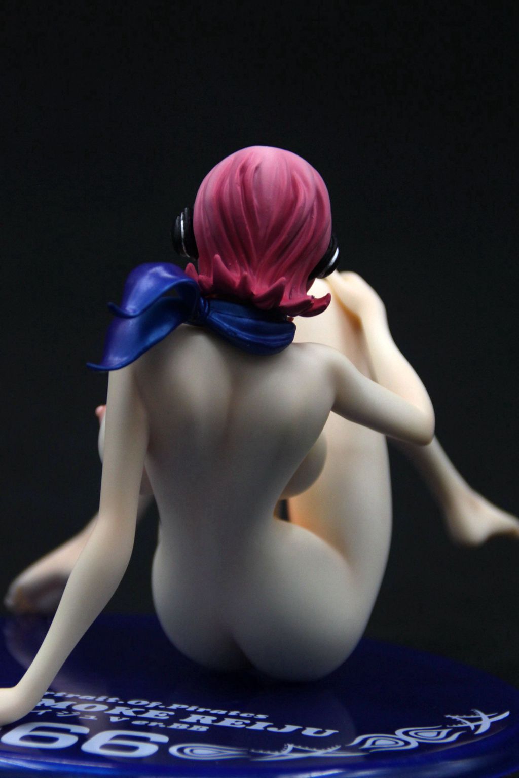 One Piece - Vinsmoke Reiju 1/6 naked anime figure