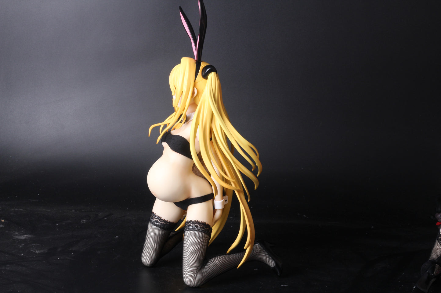 To Love-Ru Golden Darkness: Bunny 1/4 anime girl figure naked anime figures