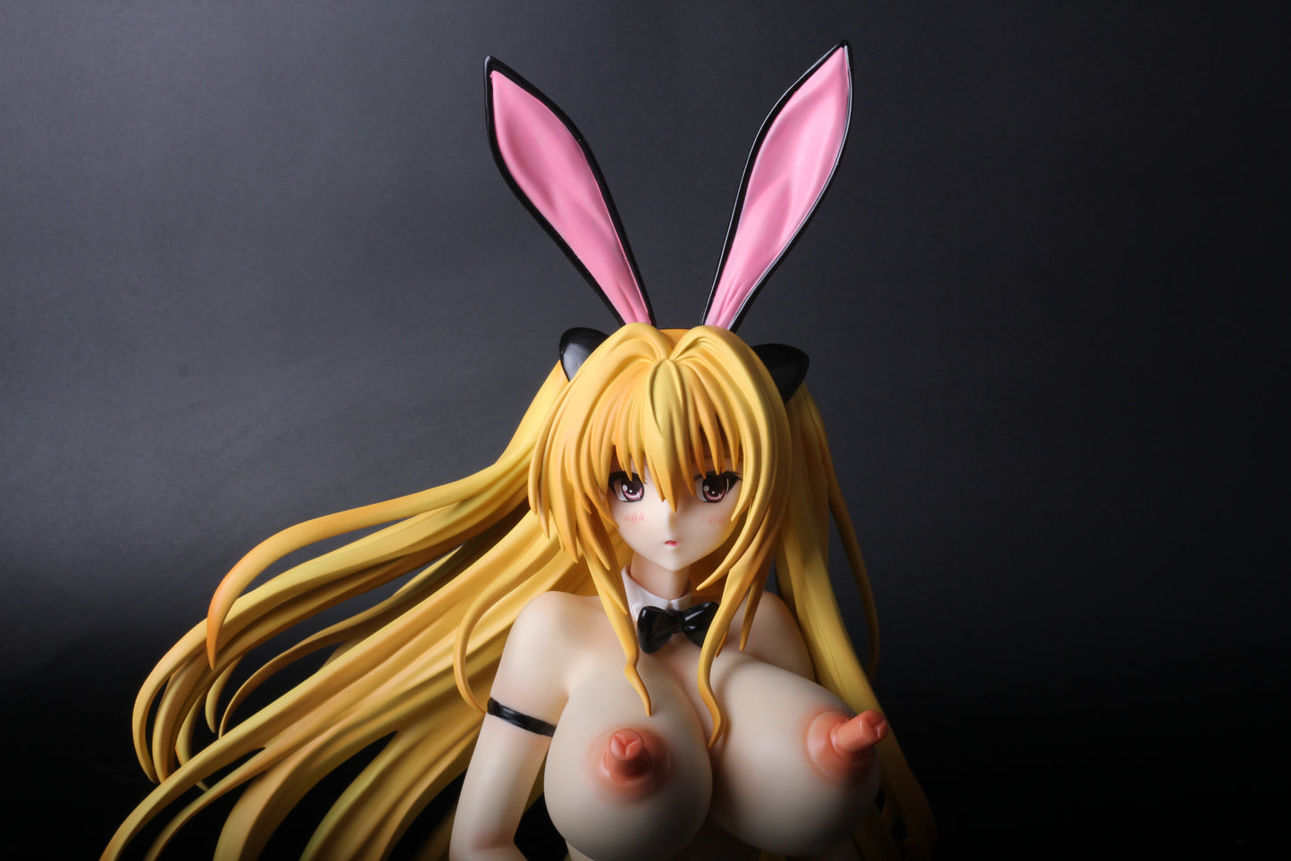 To Love Darkness Golden Darkness Eve Konjiki no Yami Bunny Ver. 1/4 nude anime figure