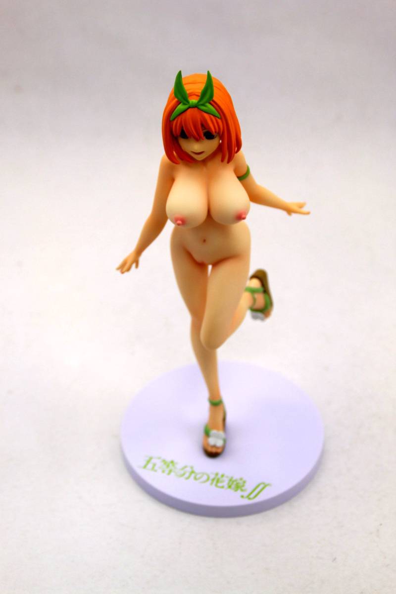 Nakano Yotsuba huge breast 1/6 nude anime figure