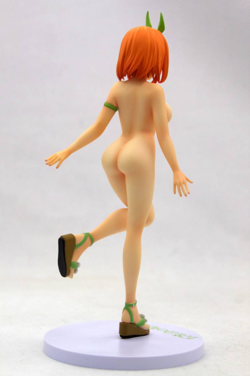 Nakano Yotsuba huge breast 1/6 nude anime figure