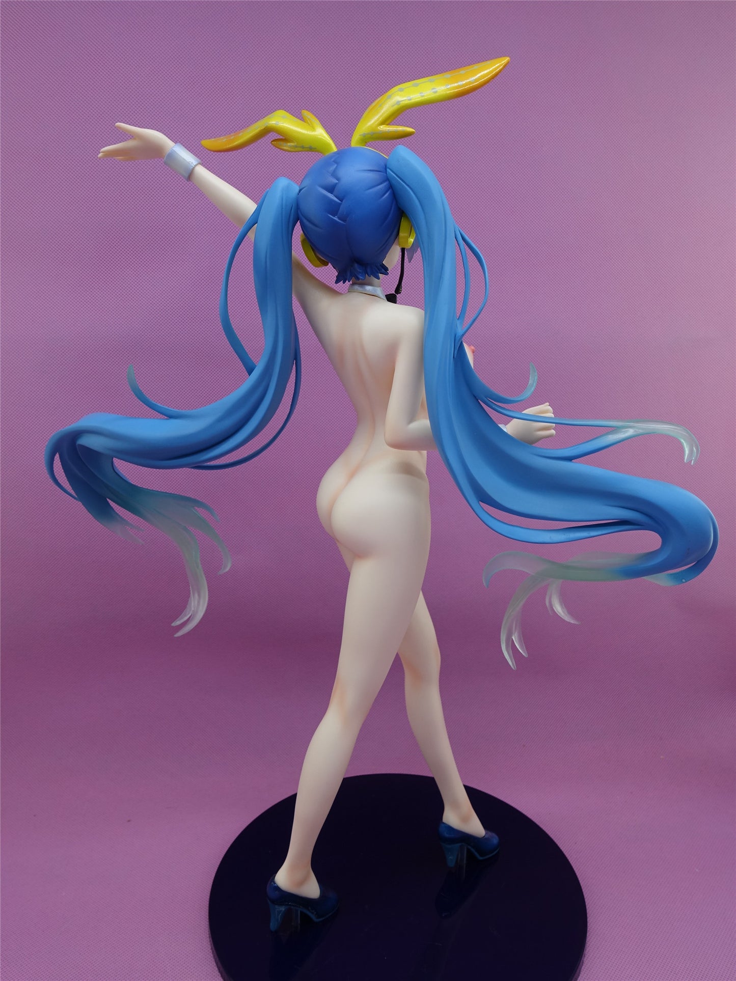 Hatsune Miku - B-style - 1/4 - My Dear Bunny Ver. (FREEing) naked anime figure