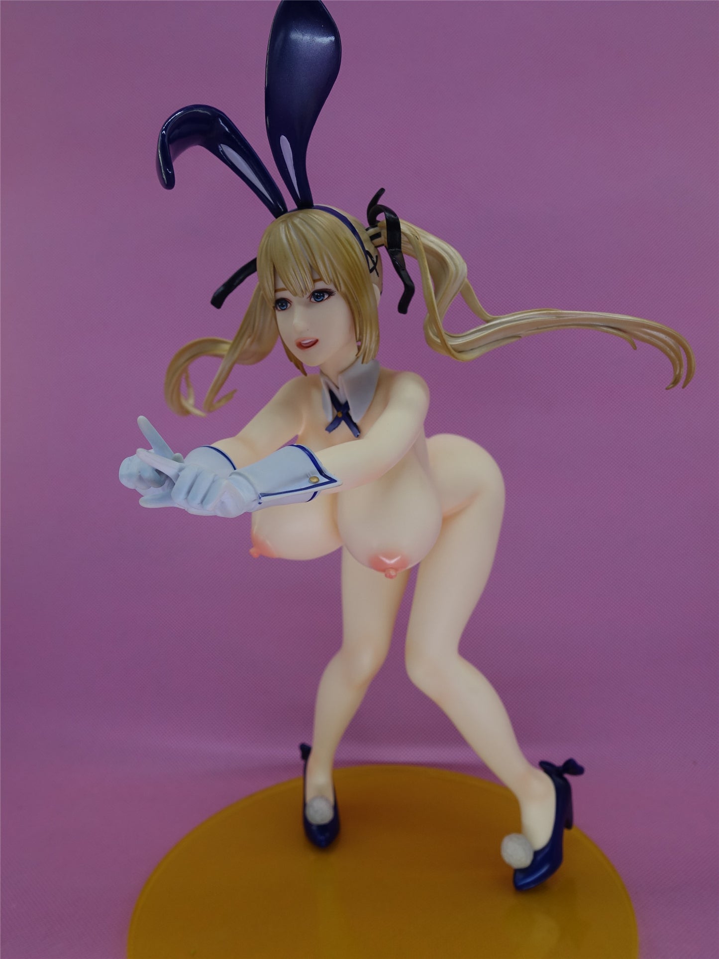 Dead Or Alive Xtreme 3: Marie Rose huge breast 1/4 nude anime figure